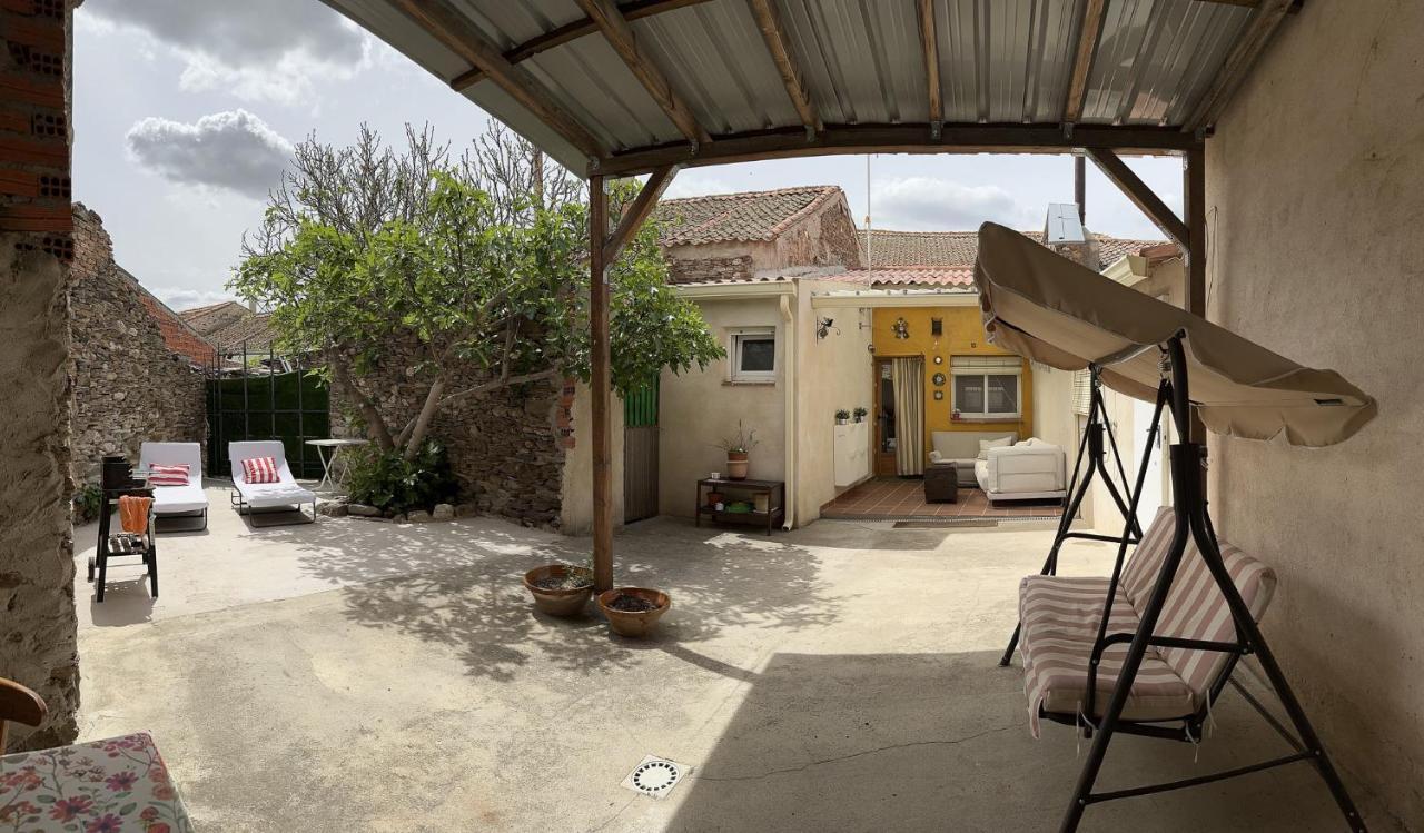 San Isidro Villa Miguelanez Exterior foto